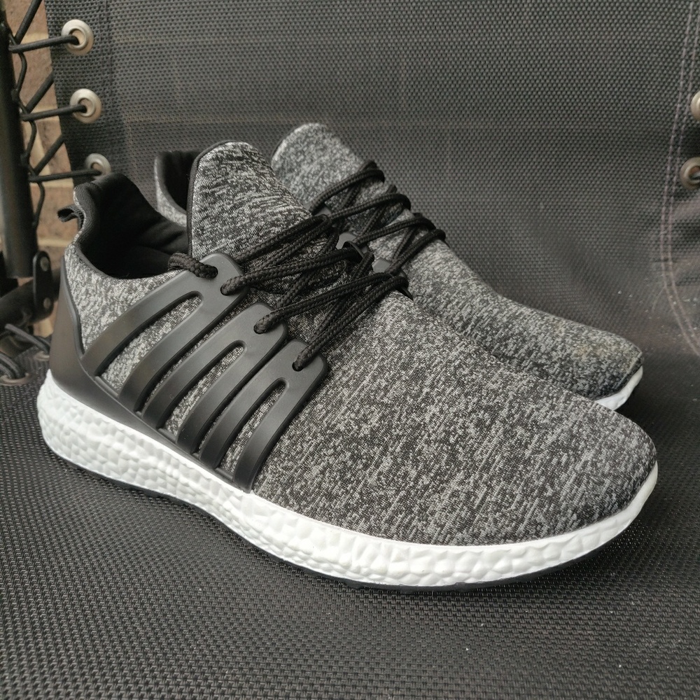 SOLD! Rue 21 Sneakers